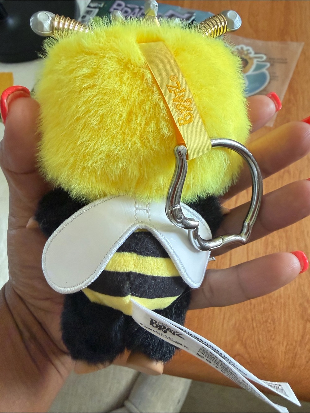 New Release Bratziez Besties Queen Bee 🐝 (Nevra) (Opened box) - Picture 4 of 5